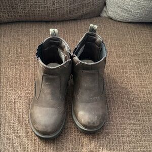 Children's Classic Brown Boots